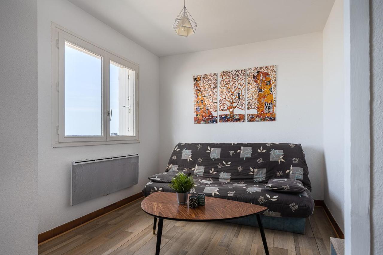 Charmant Appartement Face A La Mer Avec Balcon Houlgate Exterior foto
